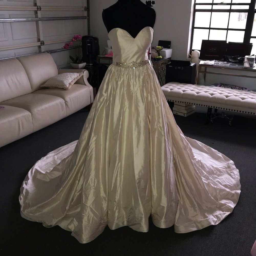 Justin Alexander 8825 Blush Pearl Pink Gown